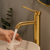 Balneo Cascade Waschtischbatterie Modell 2 gold